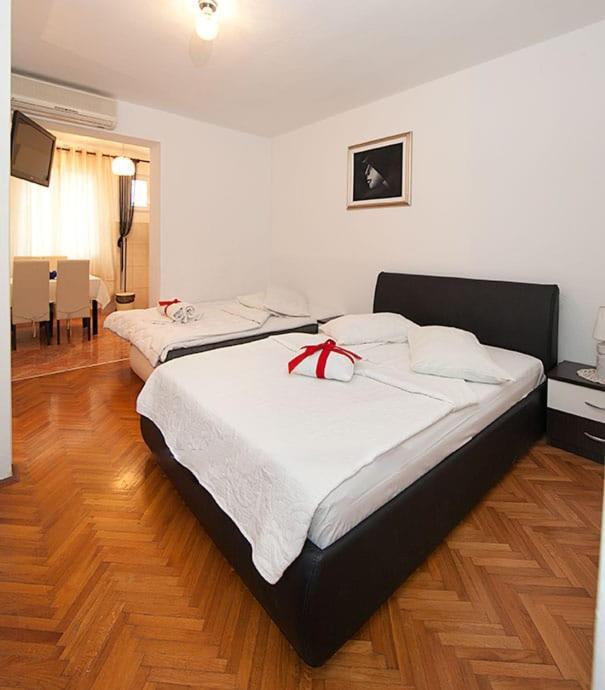 טוצפי Apartmani Saric מראה חיצוני תמונה